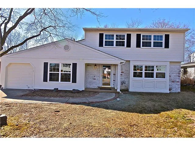 2612 Lamper Ln photo 1