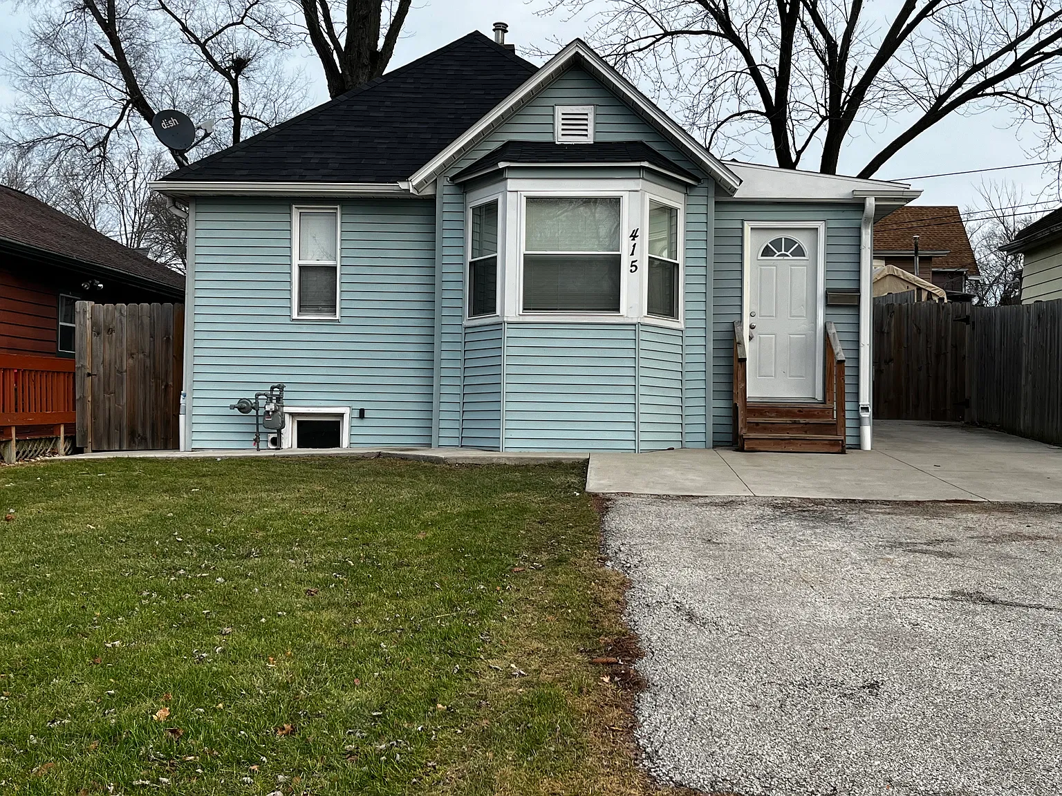 3 bed, 804 sqft, $1,950 — Photo 2