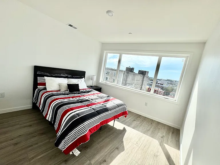 915 N Broad St #604 — Photo 18