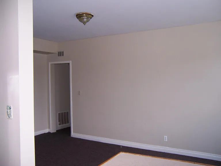 41 Lafayette Ave #4 — Photo 2