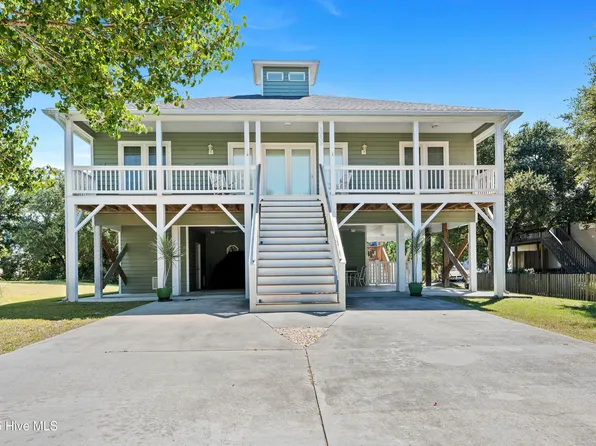 10503 Island Circle, Emerald Isle, NC 28594