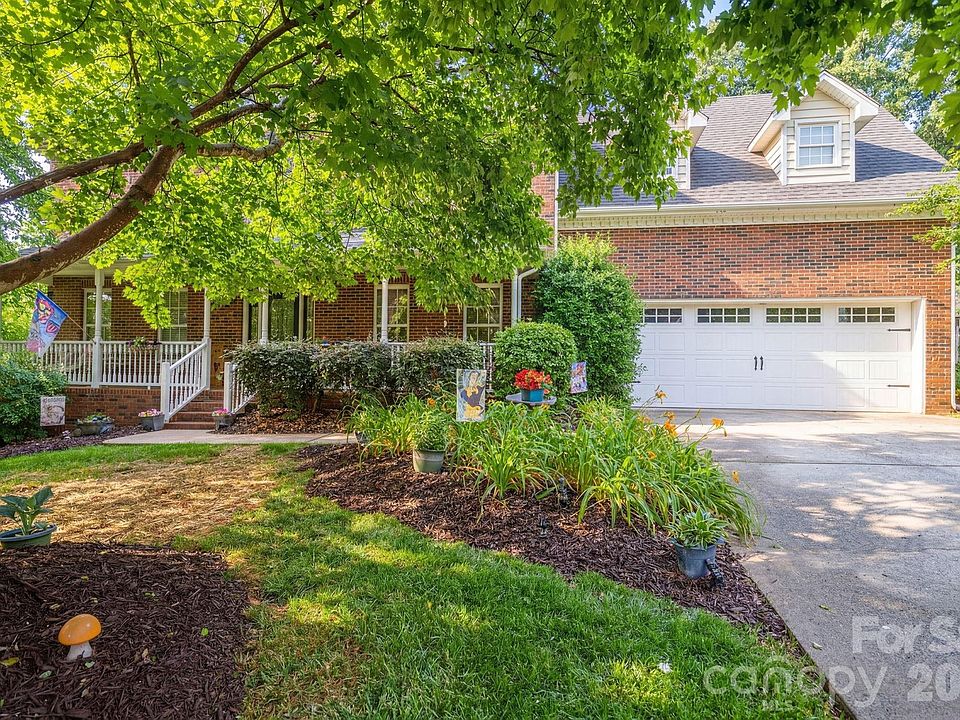 1st image of 1228 Plantation Trl
