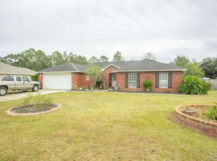1556 Silver Ridge Dr, Cantonment, FL 32533