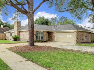 15114 Silverman St, Webster, TX 77598