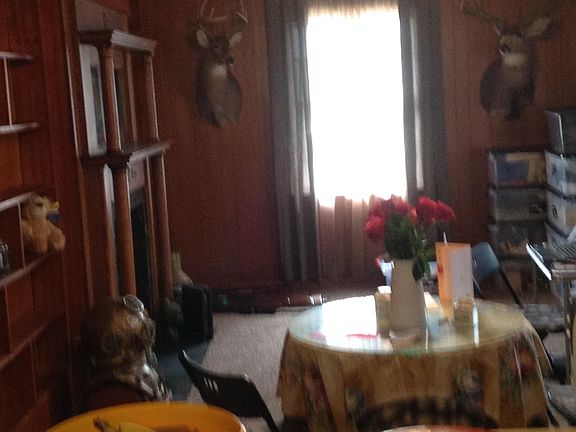 Dining and family room or 1 large den