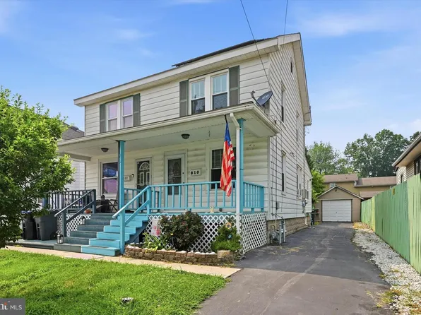 810 Pleasant Ave, Upper Chichester, PA 19061