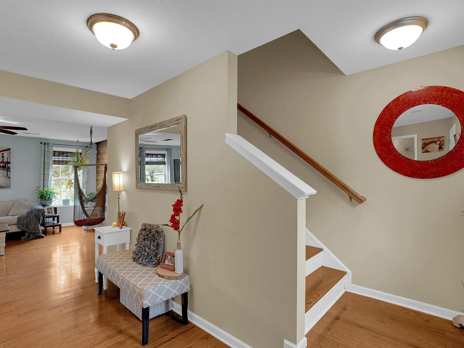 3 bed, 1680 sqft, $2,100 — Photo 3