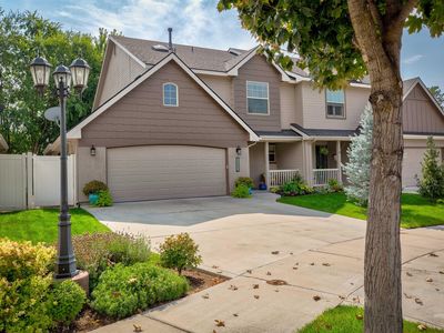 646 N Shadowfox Pl, Eagle, ID, 83616