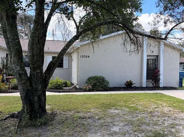 10304 Walton St, Spring Hill, FL 34608
