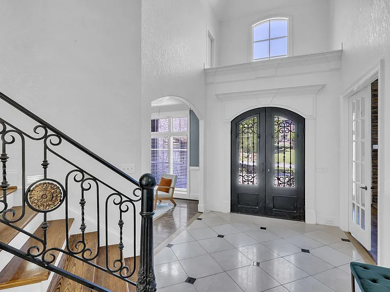3924 Butler Springs Way — Photo 27