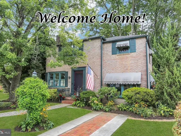 221 Bailey St, New Cumberland, PA 17070