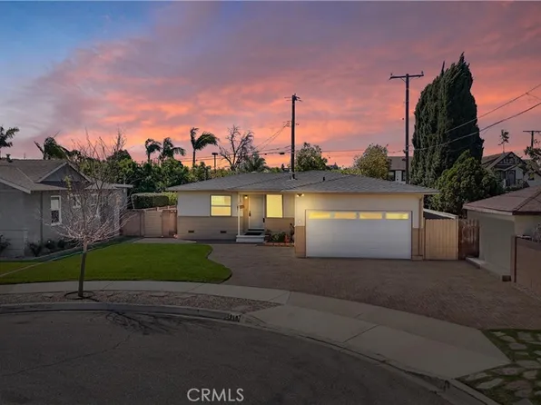 1060 W Arbor Way, Orange, CA 92868