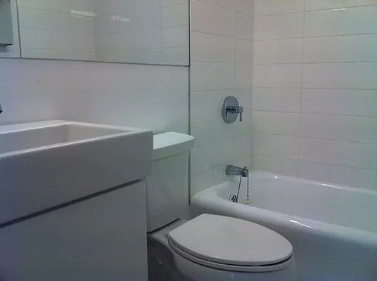 Rented by Stonehenge NYC LLC | media 9