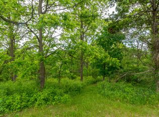 1570 Cumberland Ave SE, Lowell, MI 49331