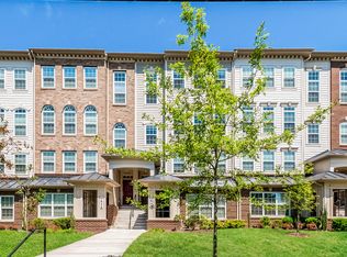 5650 Lanteen St, Lanham, MD 20706