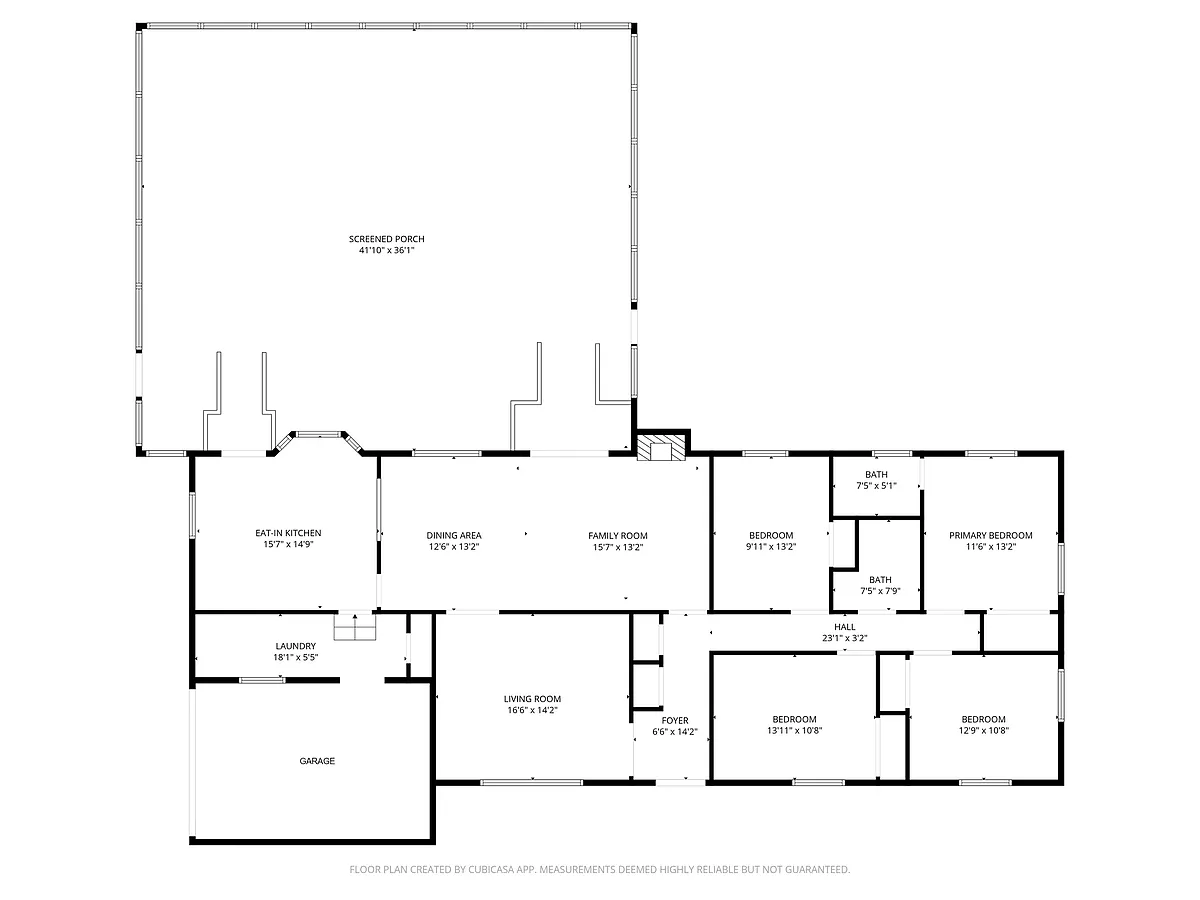 Building Photo - 704 Hillcrest St