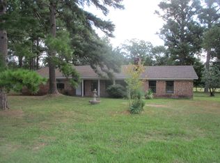 2611 Hixon Dr, Pine Bluff, AR 71603