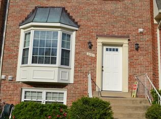 3951 Tallow Tree Pl, Fairfax, VA 22033