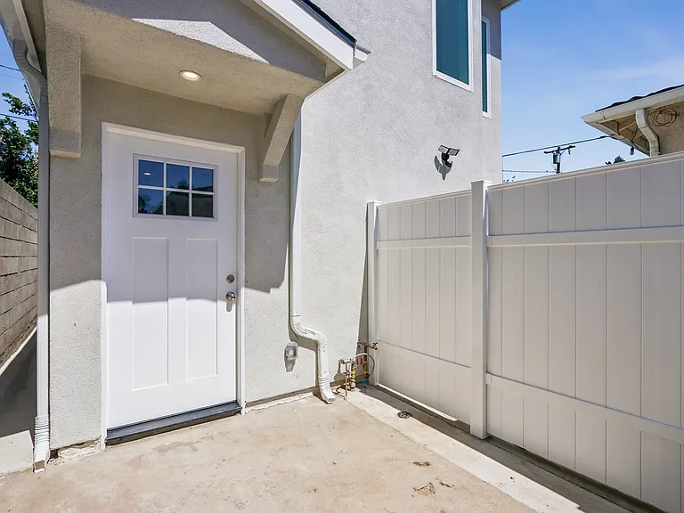 5516 Farna Ave #ADU — Photo 5
