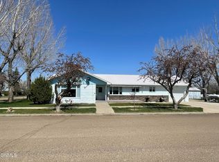 302 5th Ave E, Scobey, MT 59263