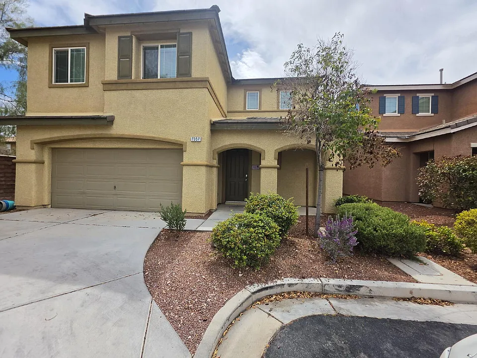 7357 Palo Real Ct