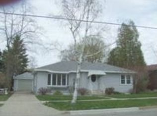 350 5th Ave, Manistee, MI 49660