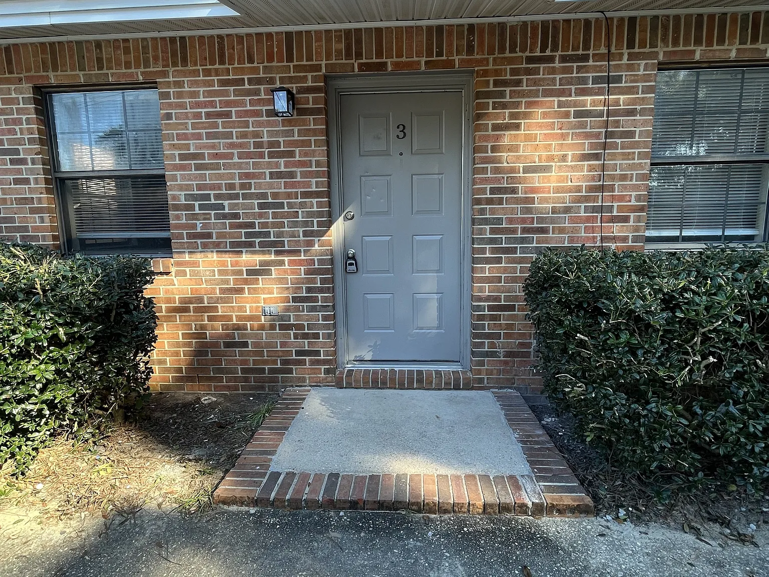 830 Cardinal Street — Photo 3