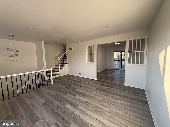 4th image of 1328 W St NE