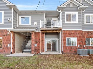 909 7th Ave SE UNIT 7, Altoona, IA 50009