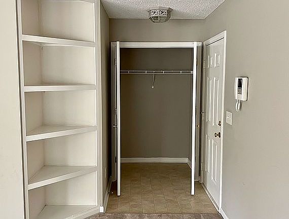 Lots of closet space