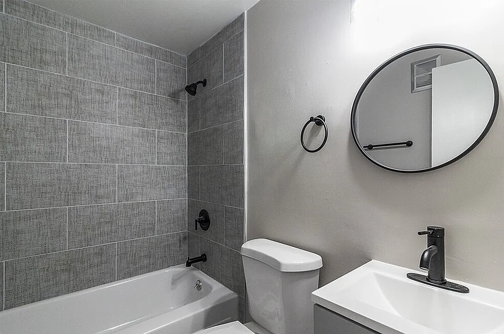 The Townhomes at River Crossing — Photo 3