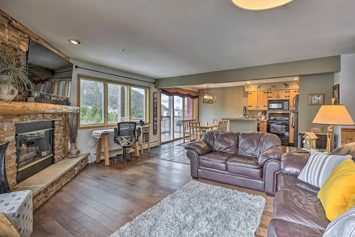 2 bed, 897 sqft, $2,950 — Photo 4