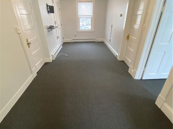 3 Quarry Ln #3