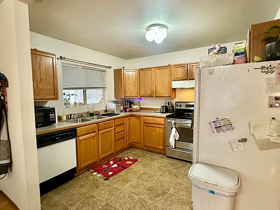 4th image of 4315 6th Ave NW #A