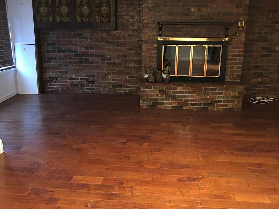 1st image of 16 Oliver Pl