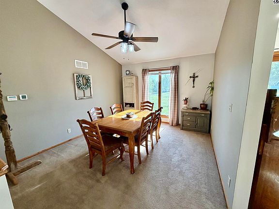 5th image of 1203 S Bell Ave