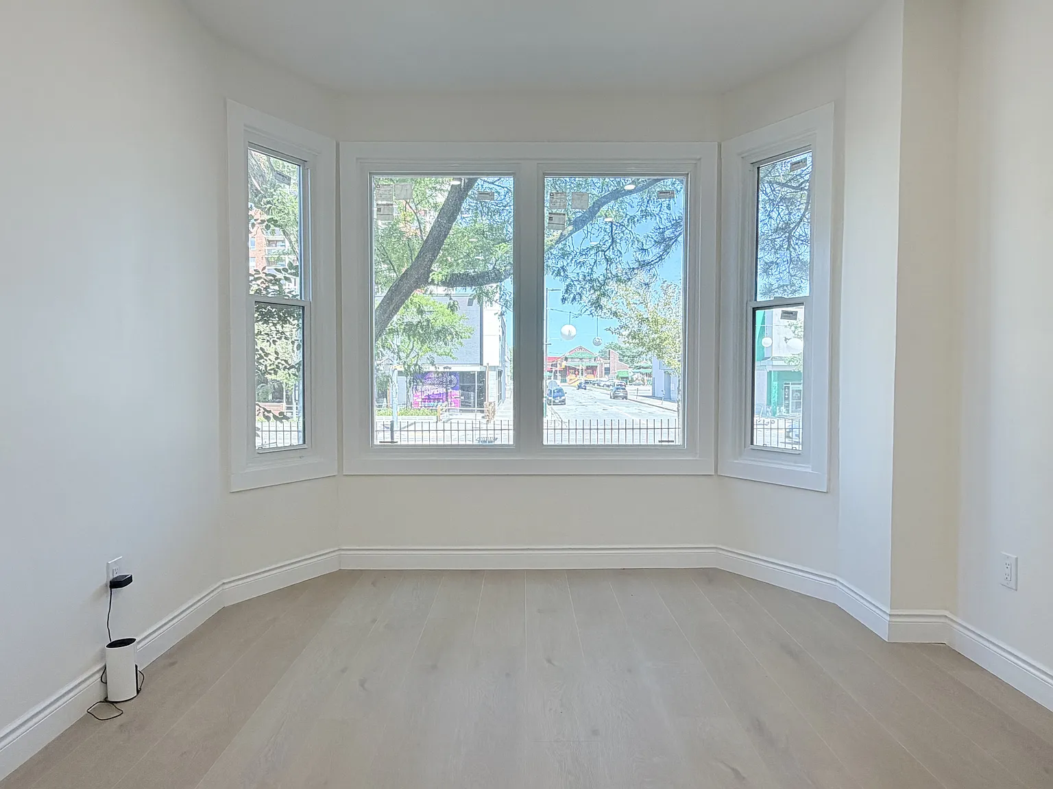 1 bed, $1,525 — Photo 2