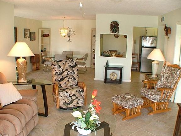 5th image of 4761 Lakeside Club Blvd APT 13