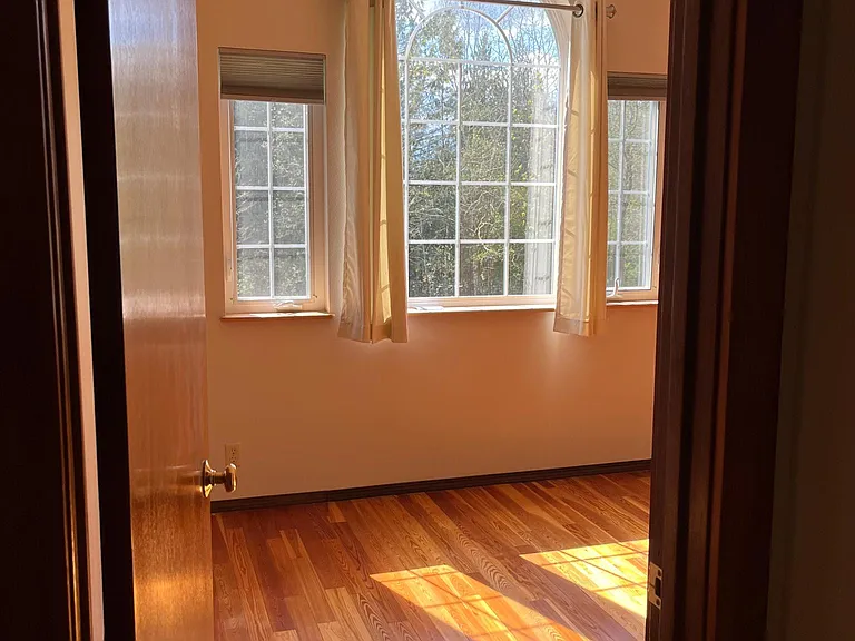 9472 Holly Farm Ln NE — Photo 9