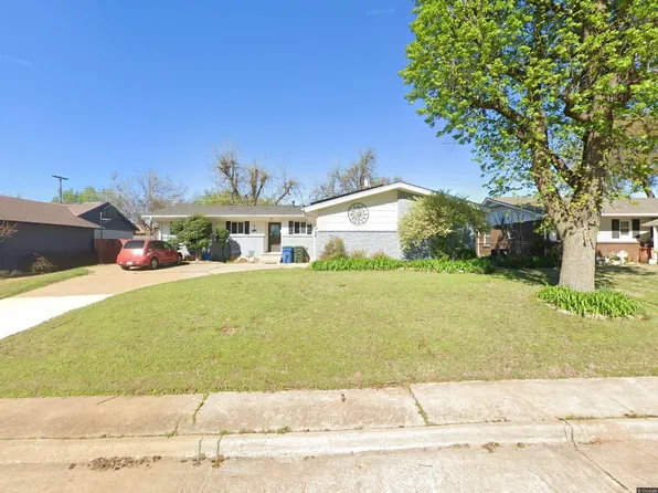 3617 N Shadywood Dr, Midwest City, OK 73110