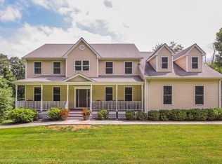 389 Austin Rd, Mahopac, NY 10541