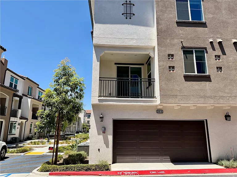 3816 Verdana — Photo 23