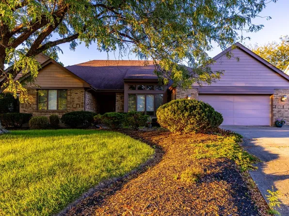 3600 Fawnrun Dr, Cincinnati, OH 45241