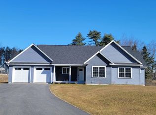 7 Midmark Ln, Concord, NH 03301