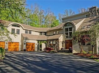 163 Wawecus Hill Rd, Bozrah, CT 06334