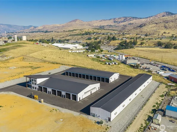 73 E Shop Avenue #B-2, Chelan, WA 98816