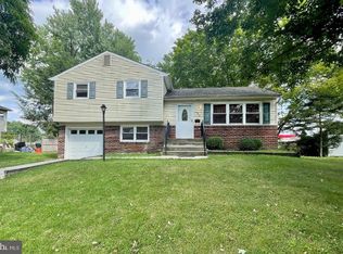 208 Front St, Mount Holly, NJ 08060