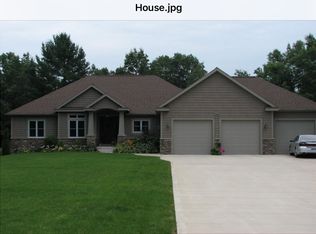 6446 Terravita Dr, Whitehall, MI 49461