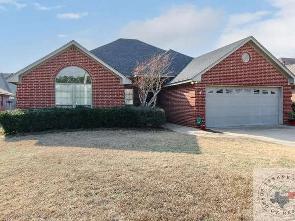 1304 Arnold Ln, Texarkana, TX 75503