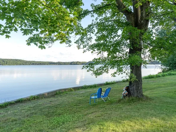 104 Brunnell Ave Unit 104, Brookfield, MA 01506